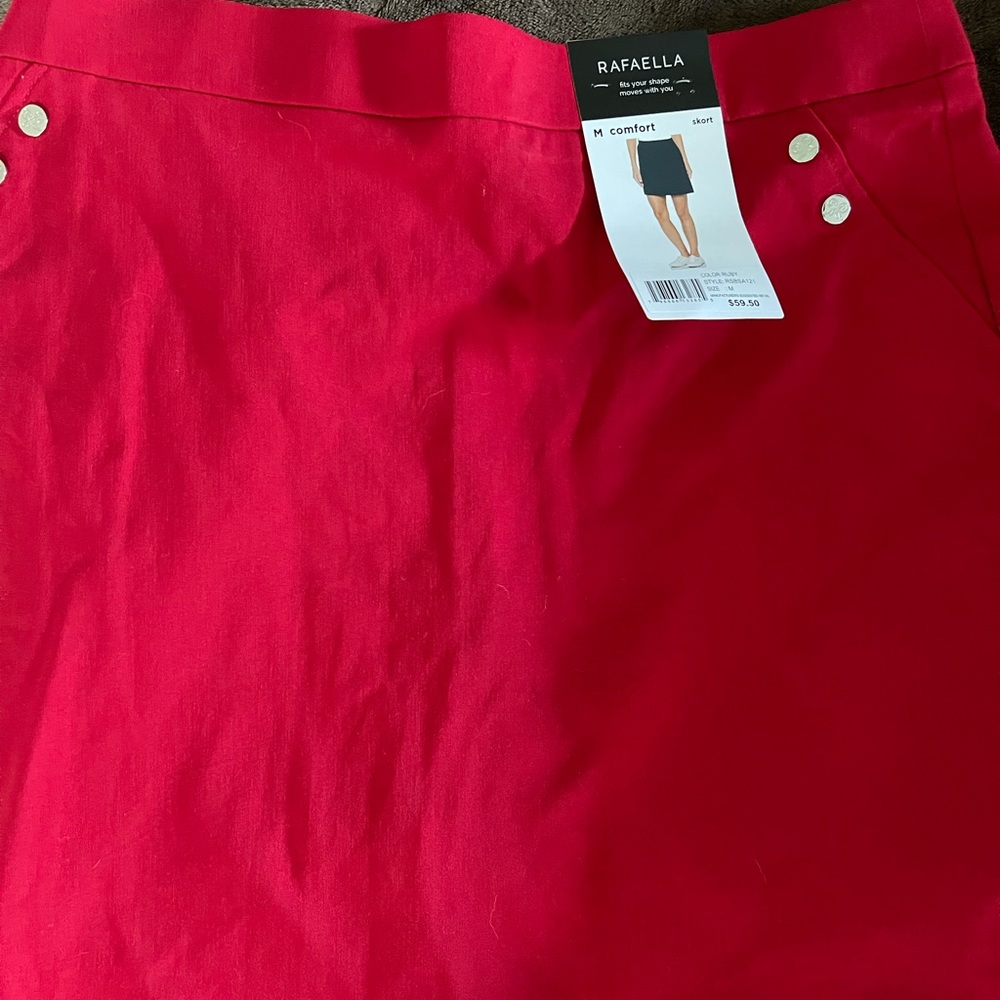 Red Skort